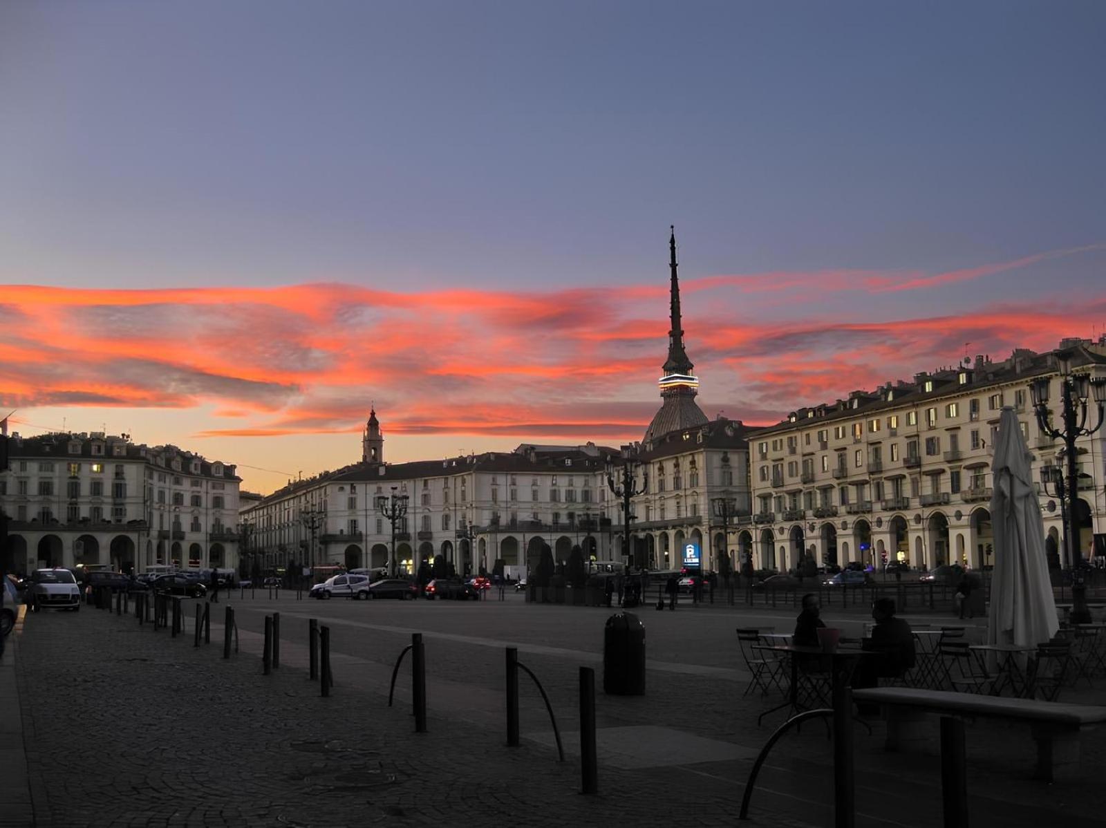 Loft Artistico Vicino A Mole Antonelliana E Fiume Po ตูริน ภายนอก รูปภาพ